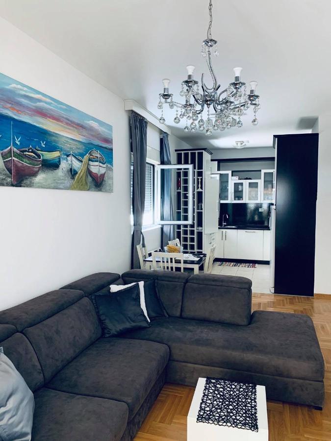 Apartment With Two Bedrooms Senka بودفا المظهر الخارجي الصورة